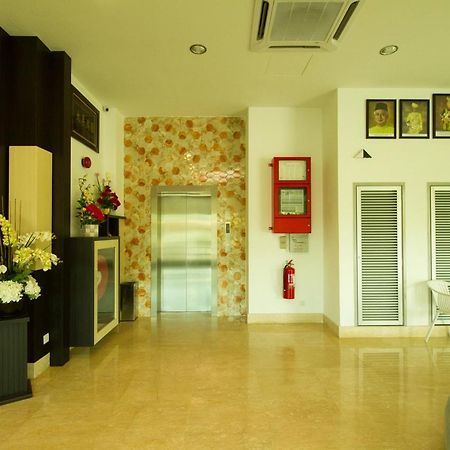 Aurora Boutique Hotel Bahau Esterno foto