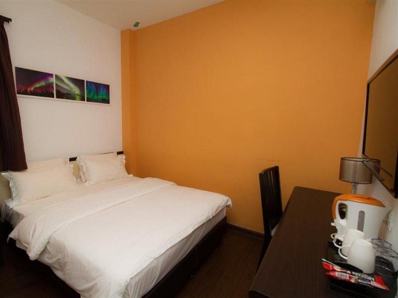 Aurora Boutique Hotel Bahau Esterno foto