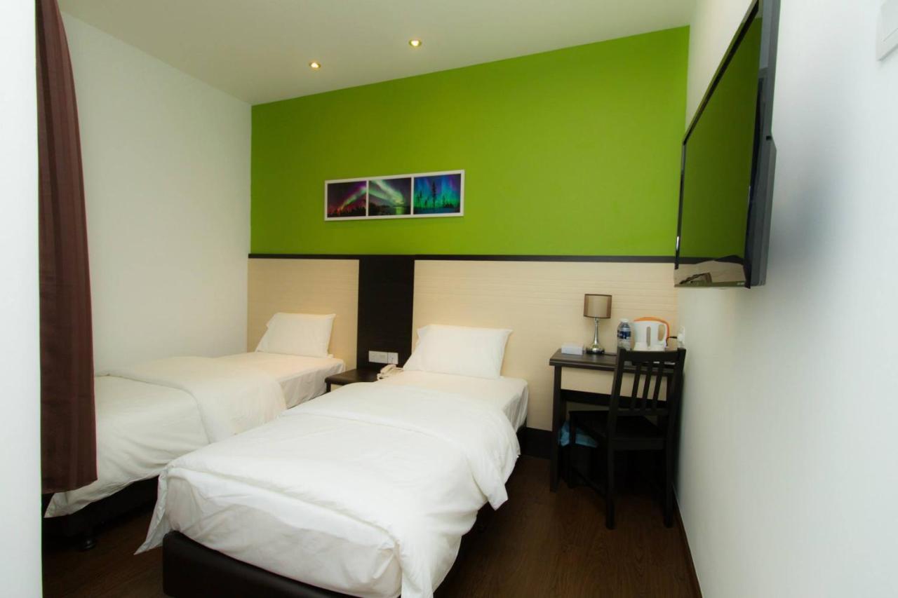 Aurora Boutique Hotel Bahau Esterno foto