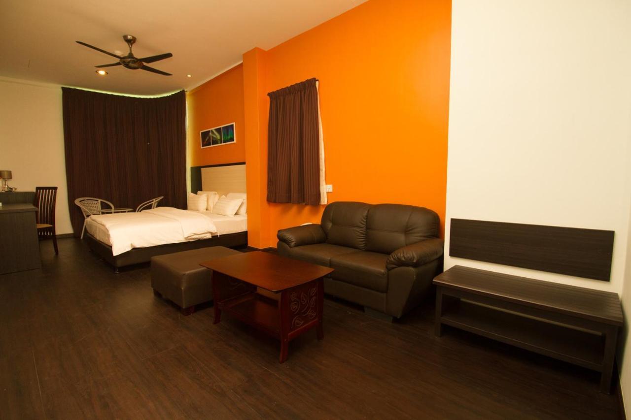 Aurora Boutique Hotel Bahau Esterno foto