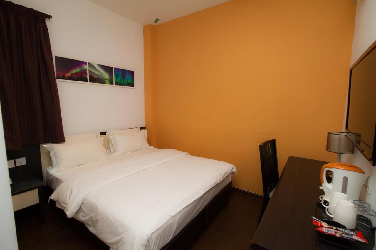 Aurora Boutique Hotel Bahau Esterno foto